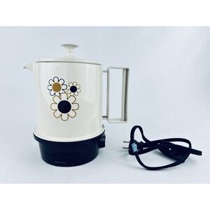 Vintage Regal Poly Perk Coffee Pot Electric Percolator 1970's  2-4  Cup Daisies